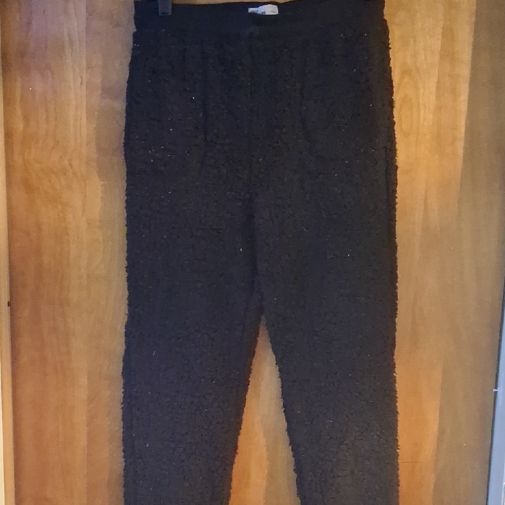 Size Large EPIC THREADS Black Furry Sweatpants.